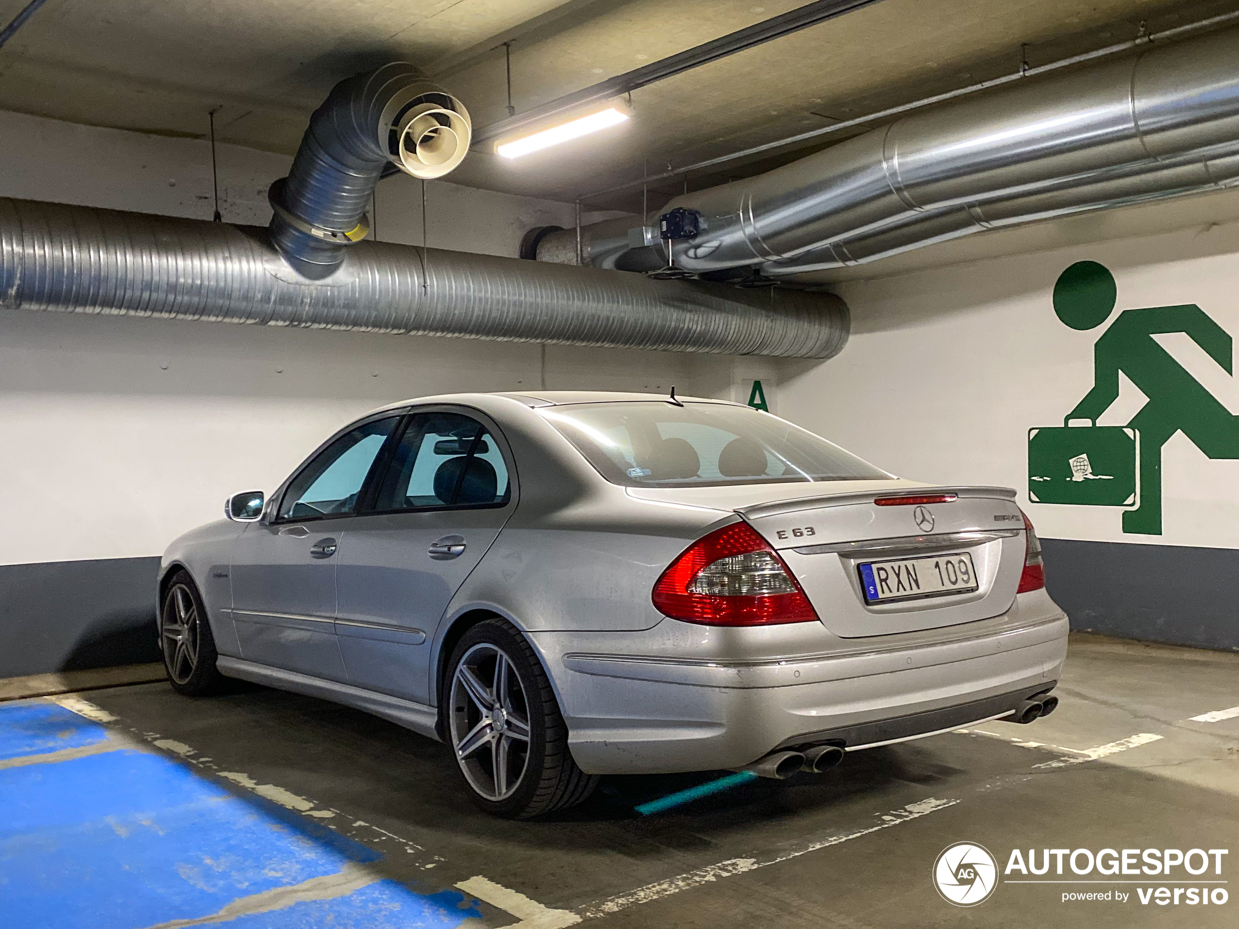 Mercedes-Benz E 63 AMG