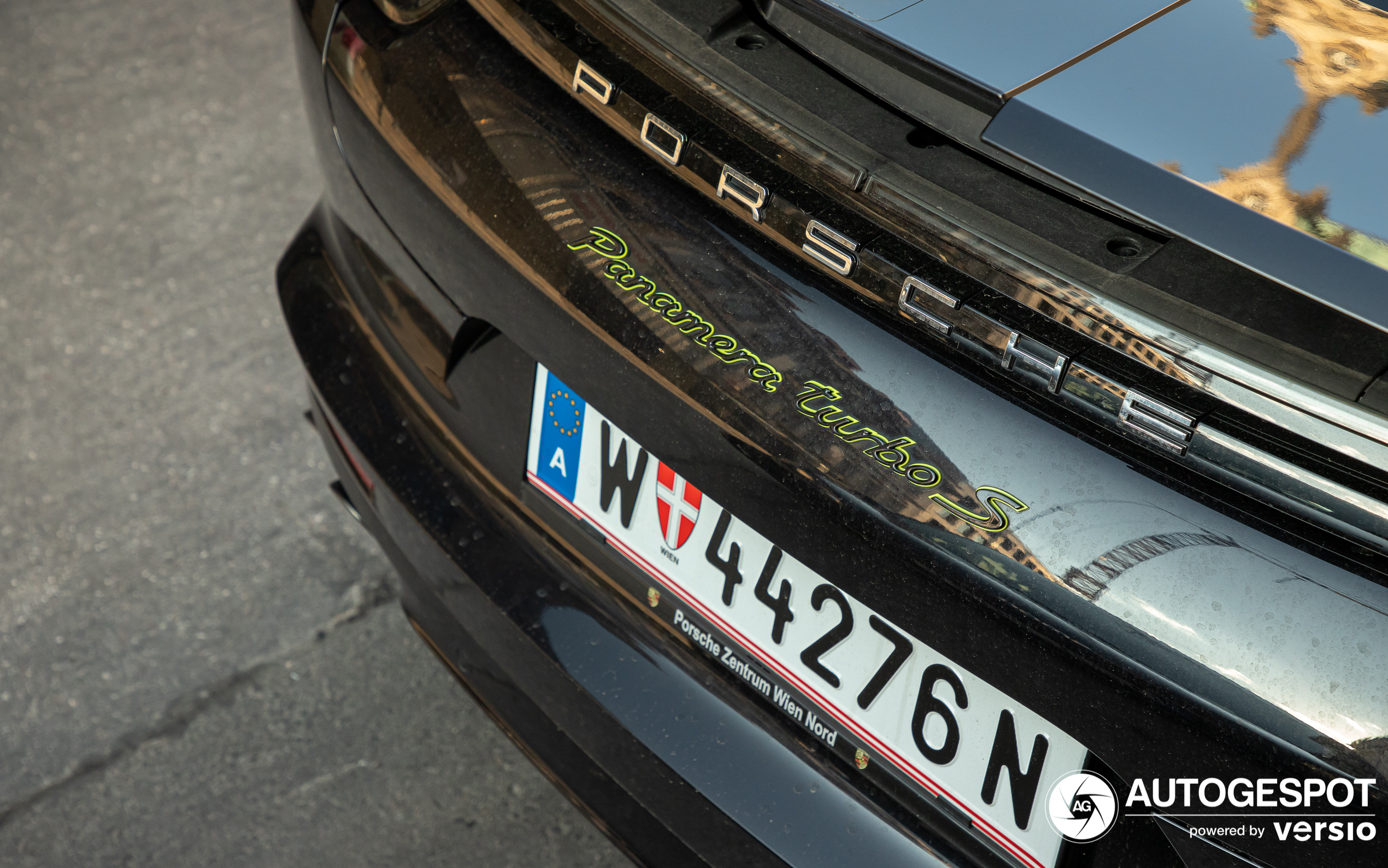 Porsche 971 Panamera Turbo S E-Hybrid