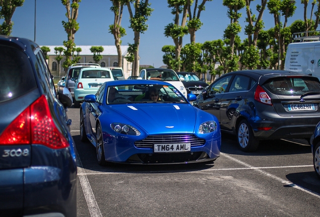 Aston Martin V8 Vantage S