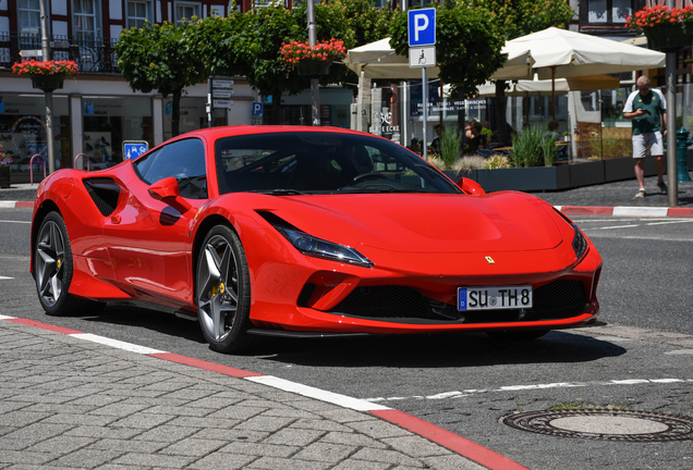 Ferrari F8 Tributo