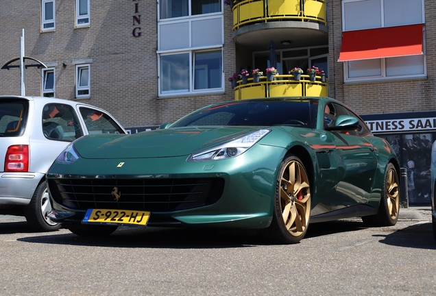 Ferrari GTC4Lusso T