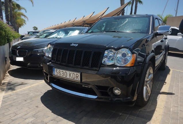 Jeep Grand Cherokee SRT-8 2005