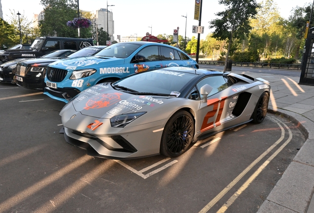 Lamborghini Aventador S LP740-4