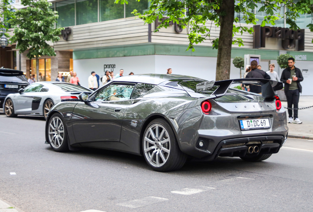 Lotus Evora