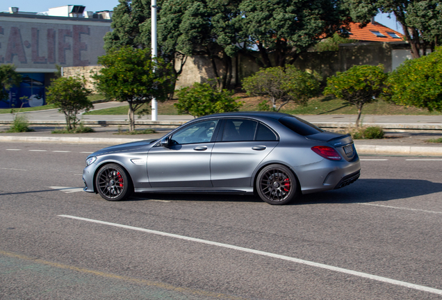 Mercedes-AMG C 63 S W205