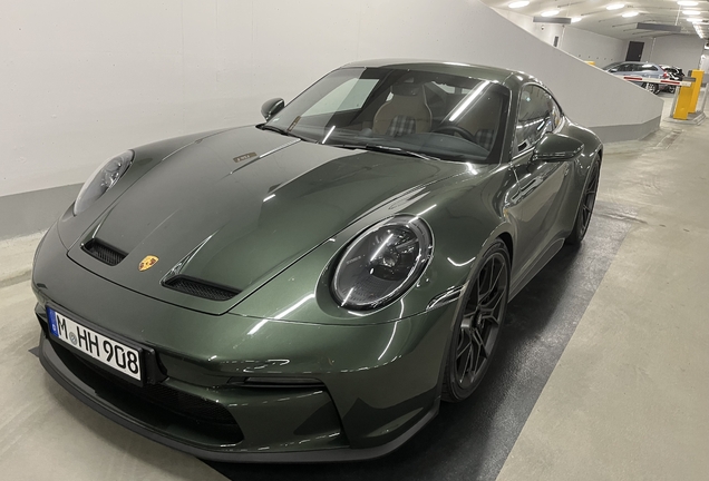 Porsche 992 GT3 Touring