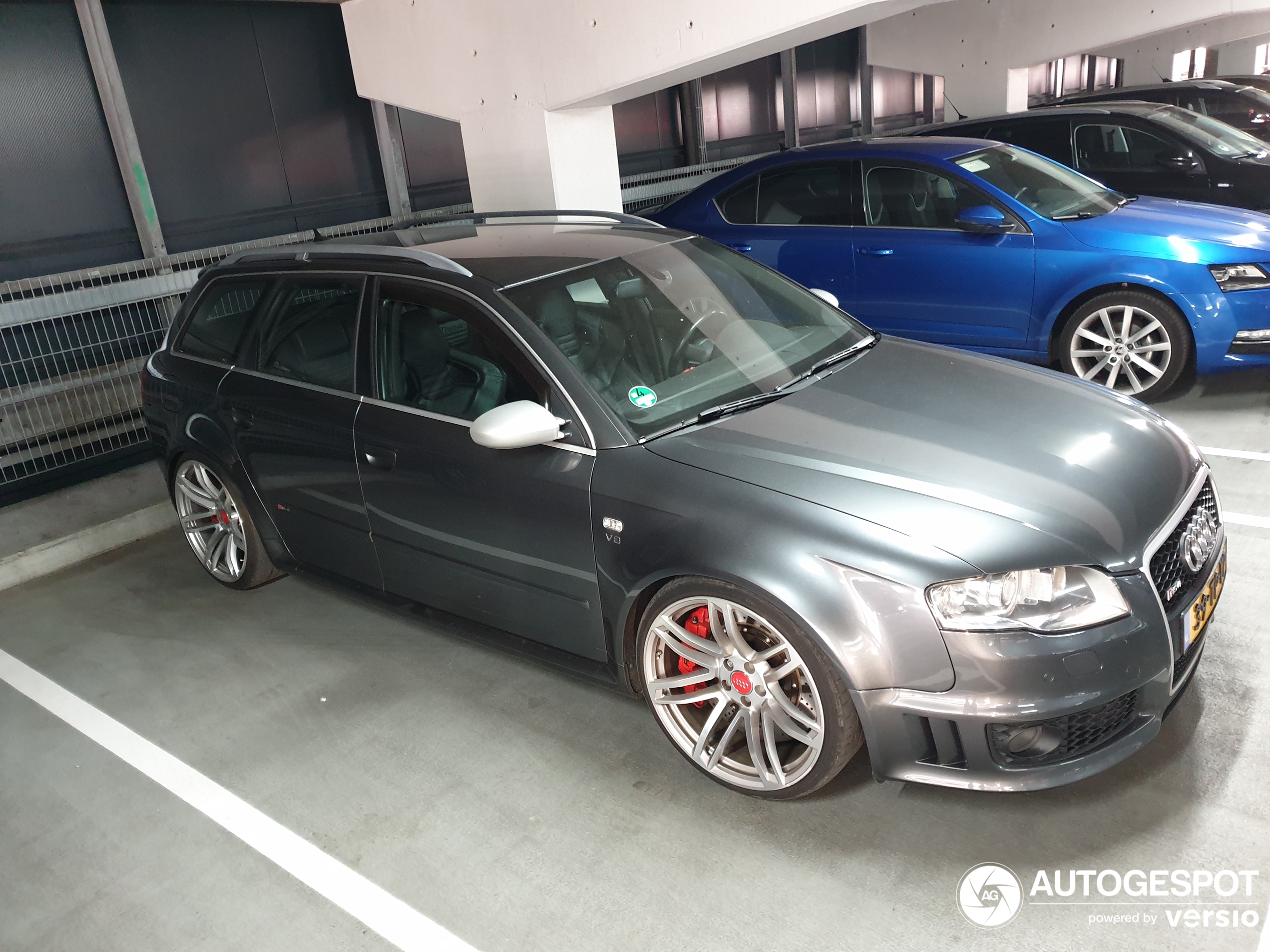 Audi RS4 Avant B7