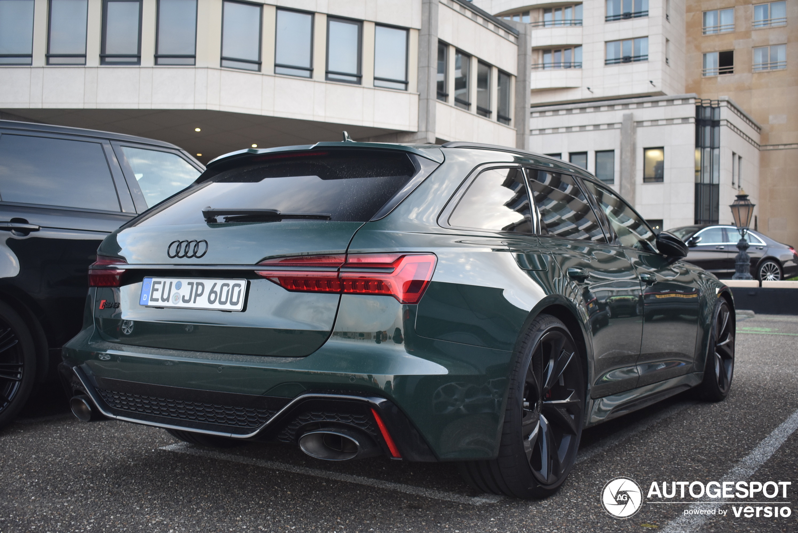 Audi RS6 Avant C8