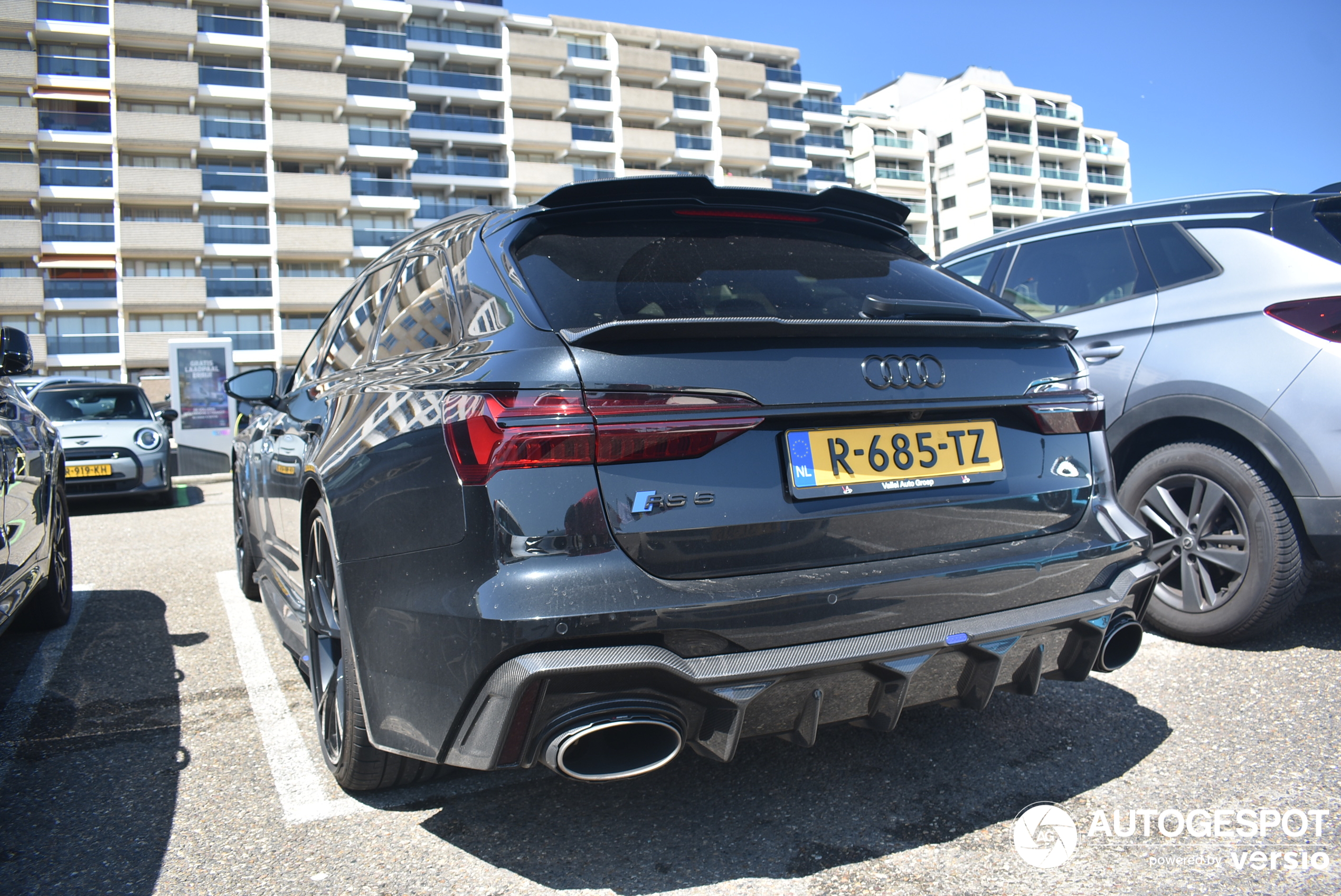 Audi RS6 Avant C8 Urban