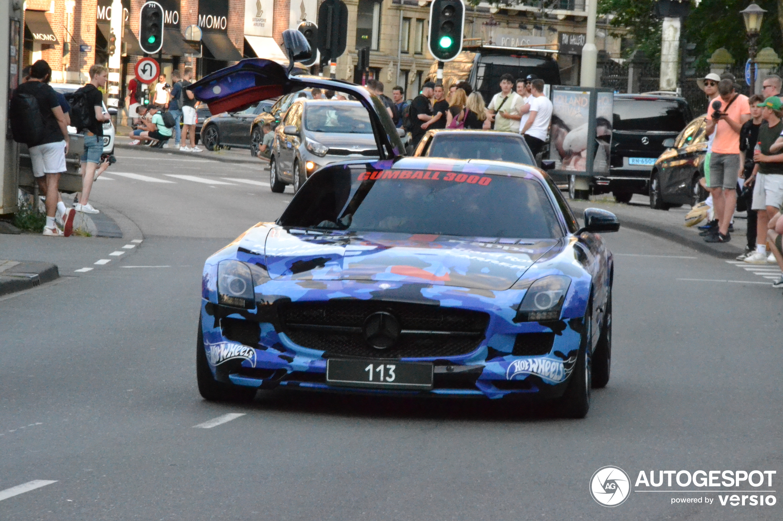 Mercedes-Benz SLS AMG