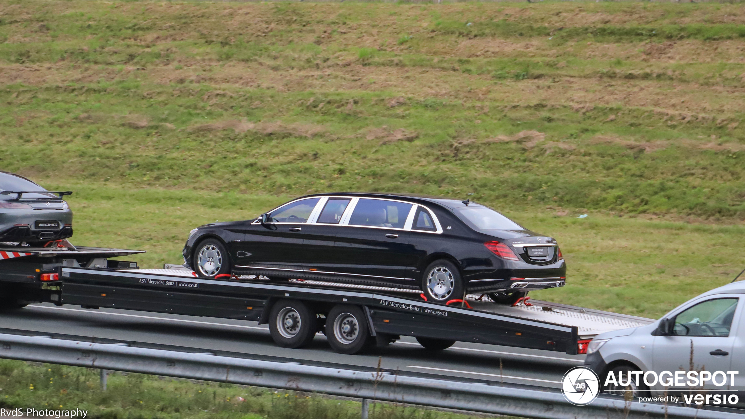 Mercedes-Maybach S650 Pullman po prvi put u Holandiji