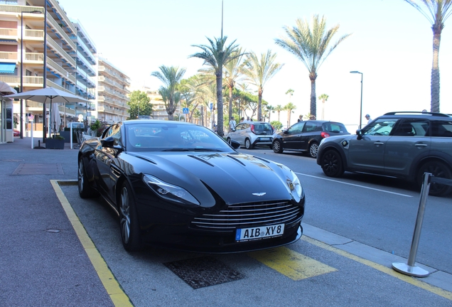 Aston Martin DB11