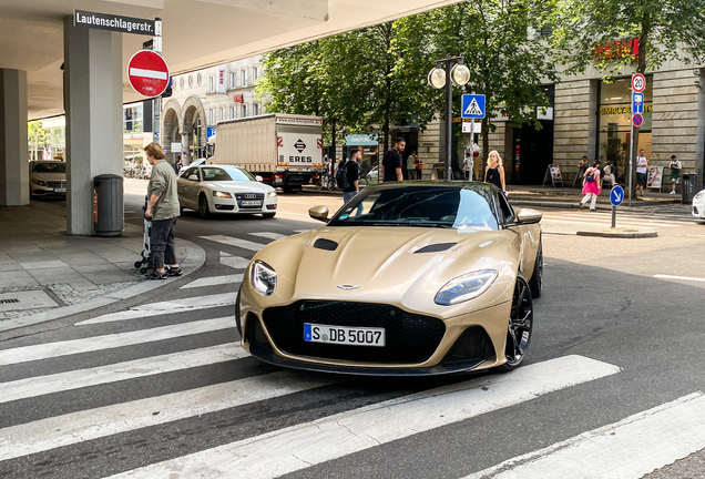 Aston Martin DBS Superleggera