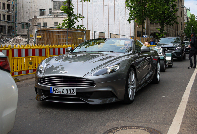 Aston Martin Vanquish Volante