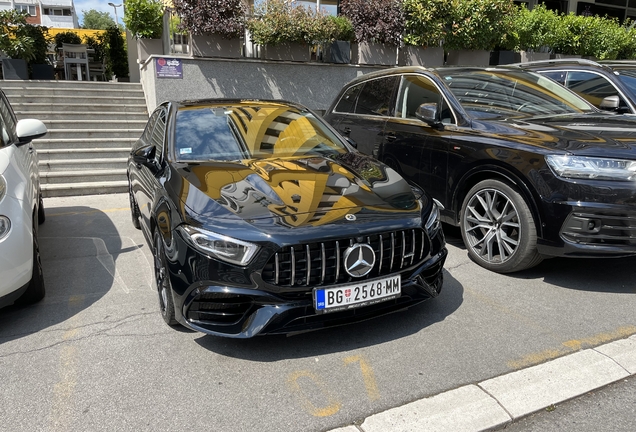 Mercedes-AMG A 45 S W177