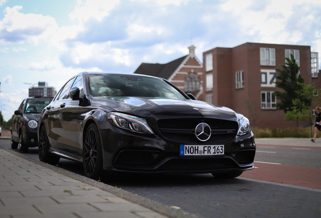 Mercedes-AMG C 63 S W205