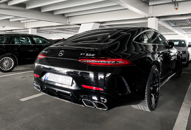 Mercedes-AMG GT 63 S X290