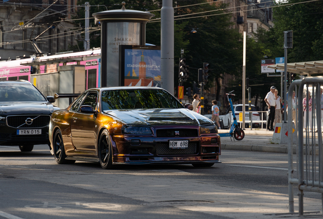 Nissan Skyline R34 GT-R