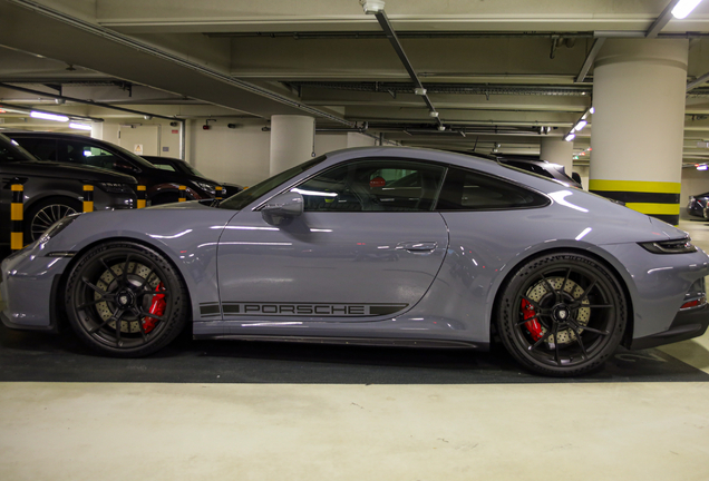 Porsche 992 GT3 Touring