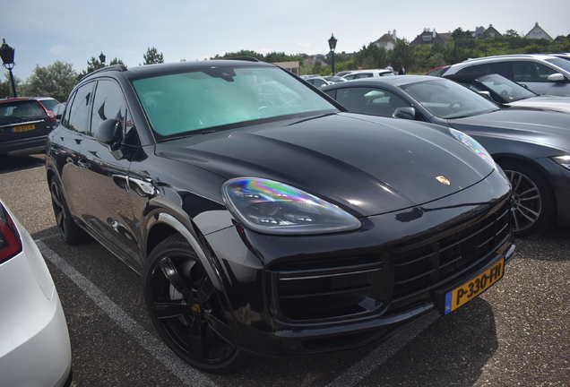 Porsche TechArt Cayenne Turbo S E-Hybrid