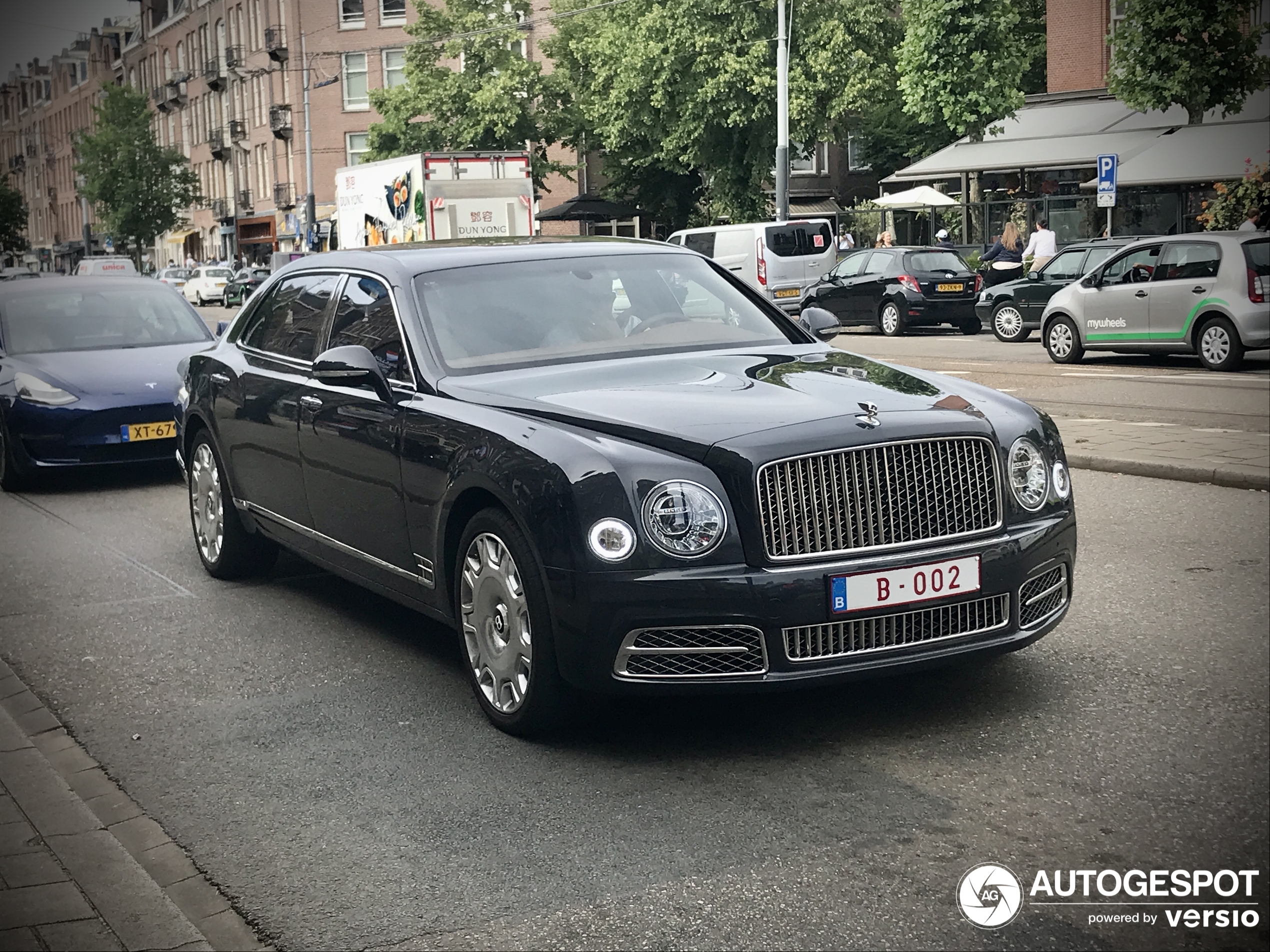 Bentley Mulsanne EWB 2016