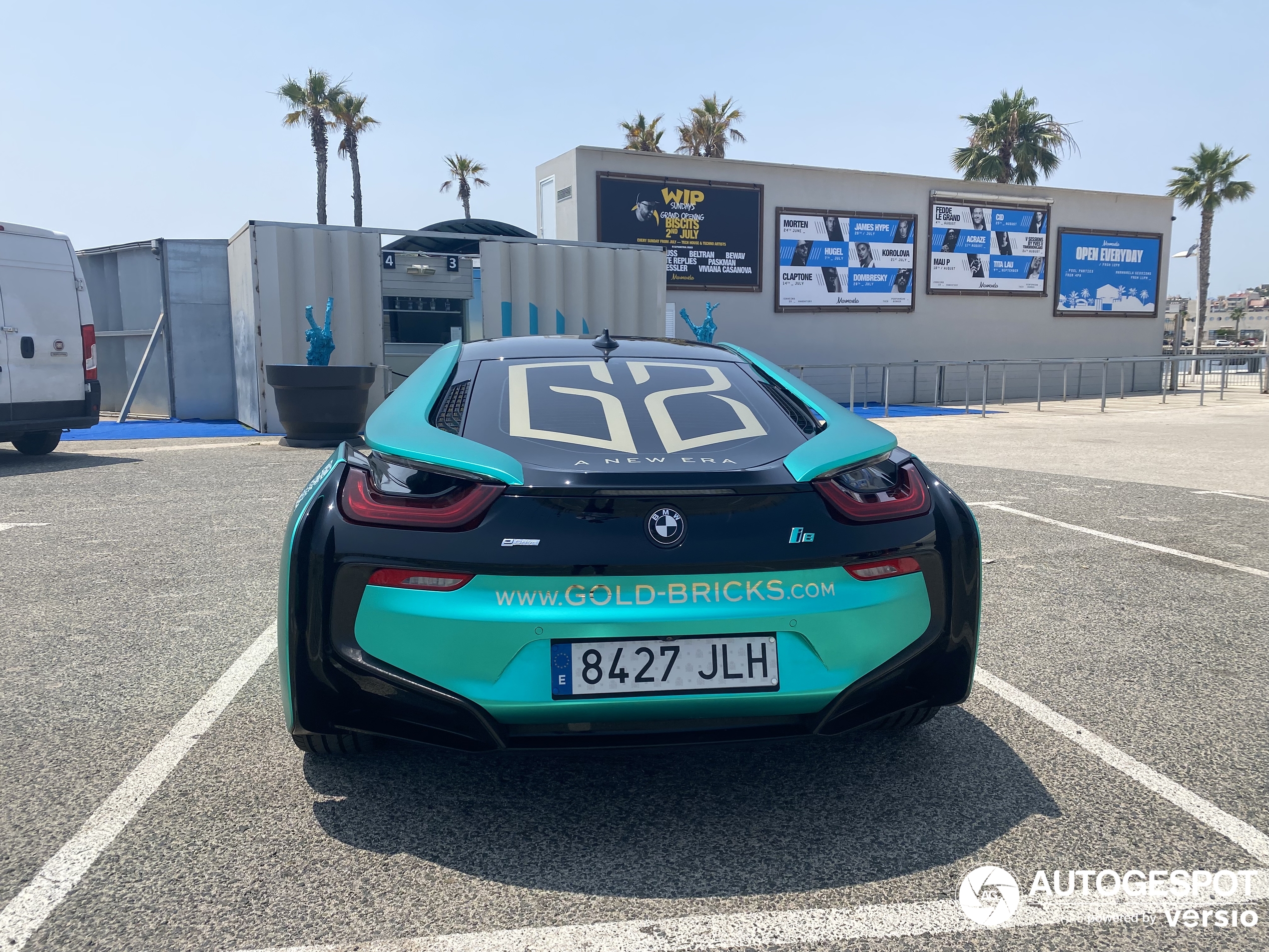 BMW i8