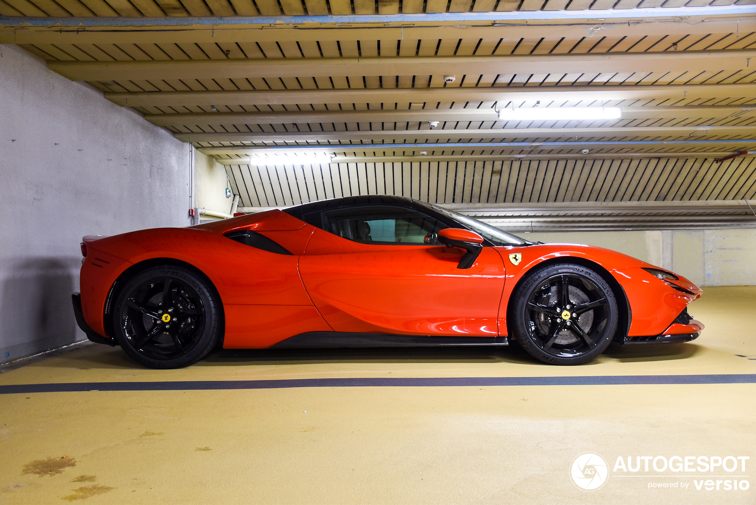 Ferrari SF90 Spider