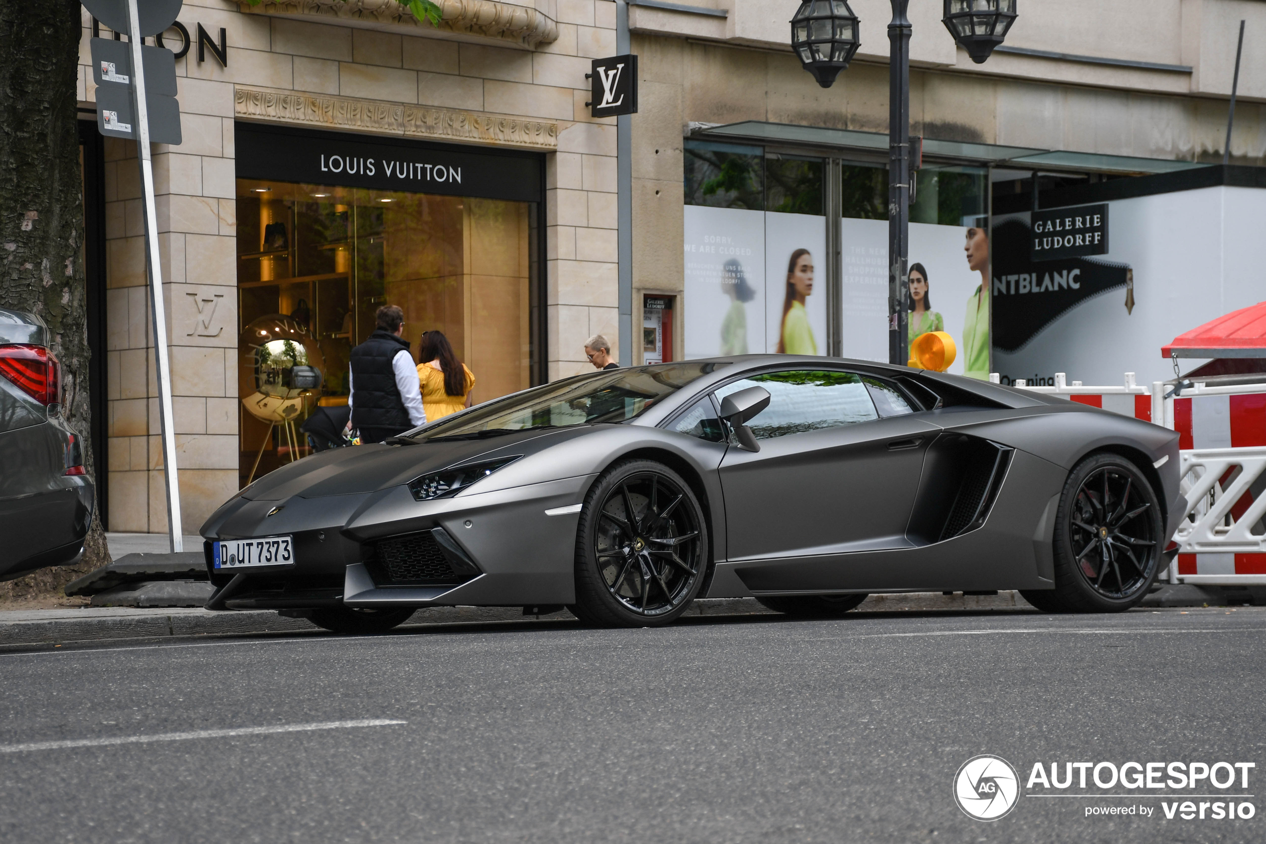 Lamborghini Aventador LP700-4