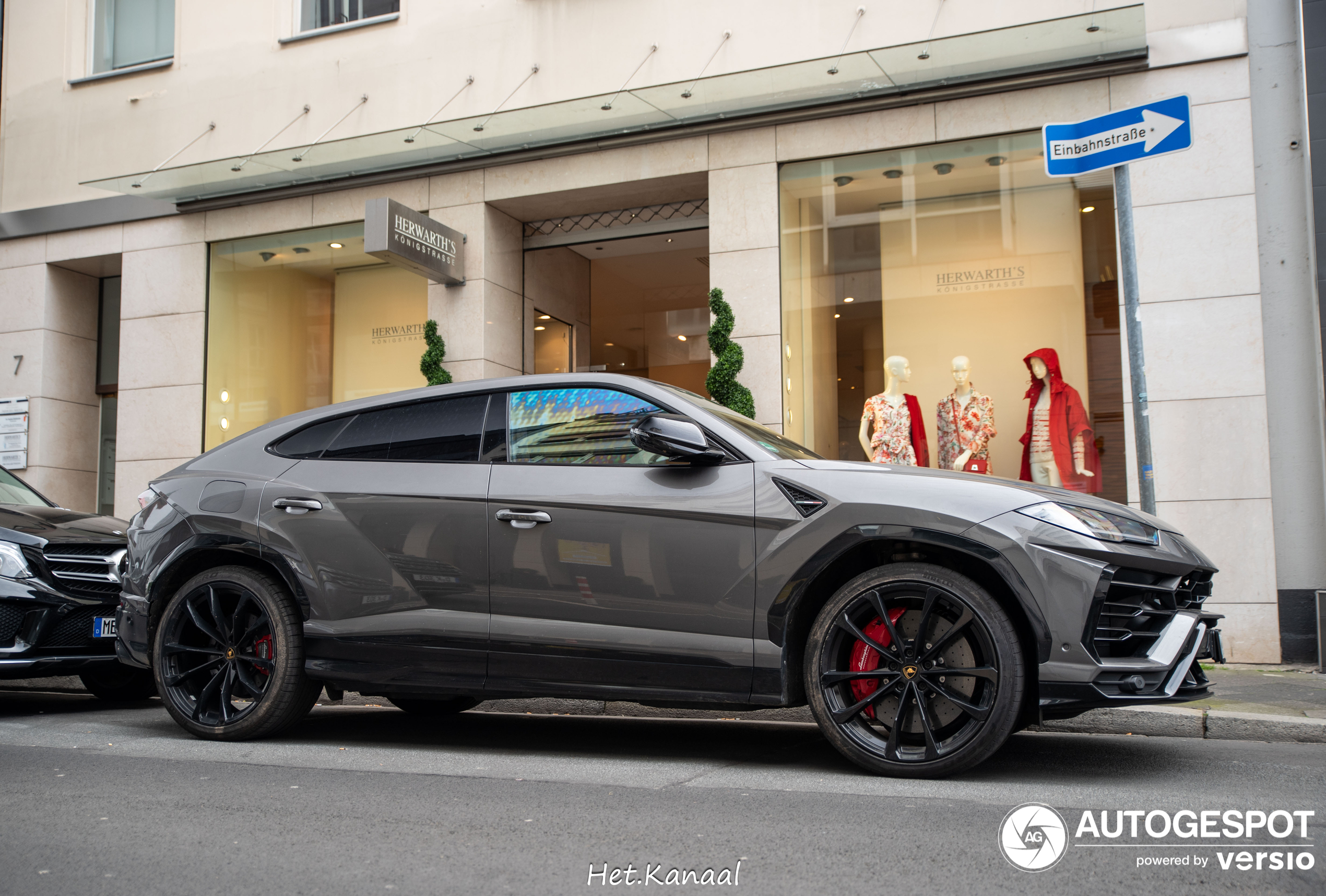 Lamborghini Urus