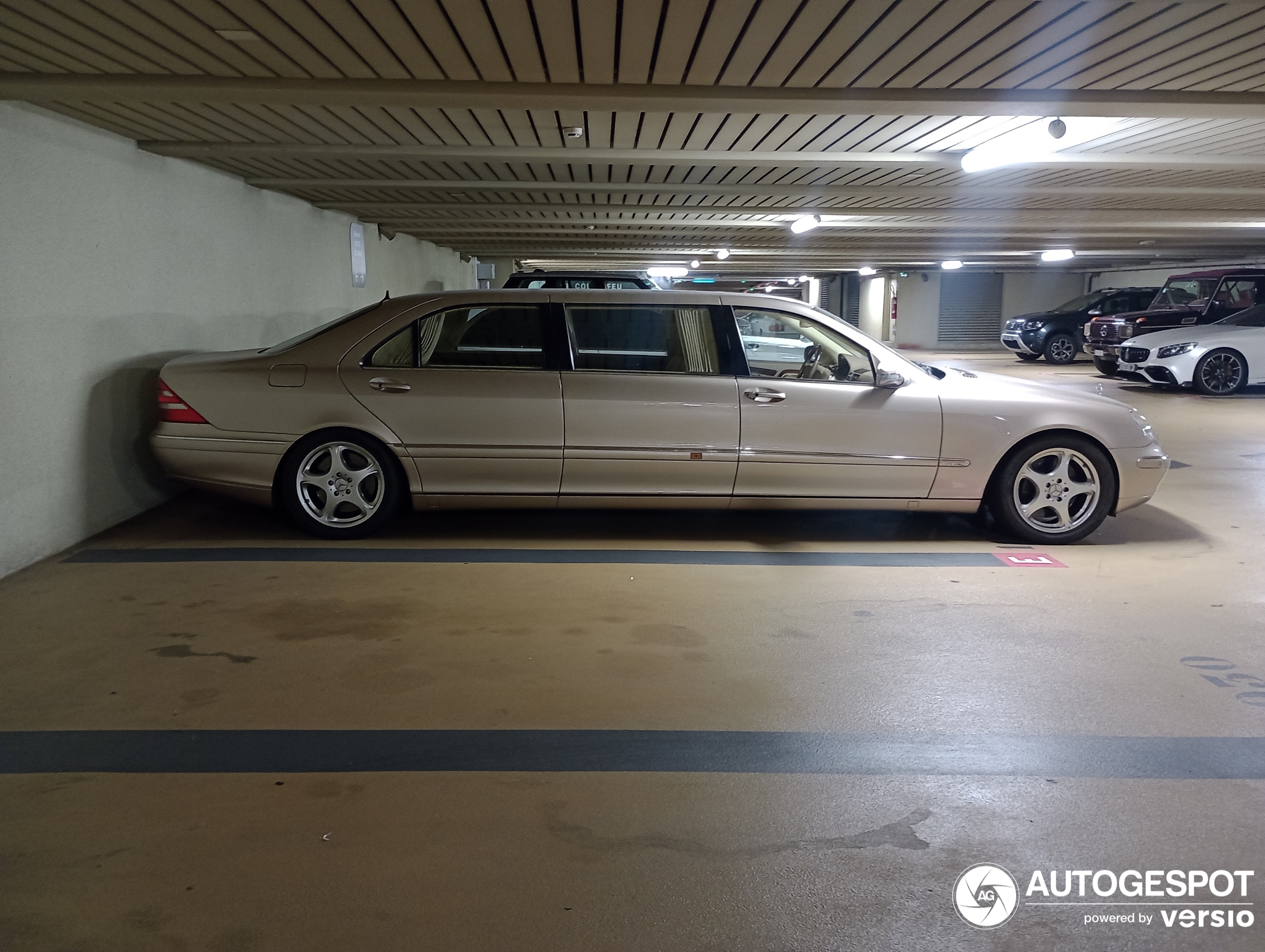 Mercedes-Benz S 600 Pullman