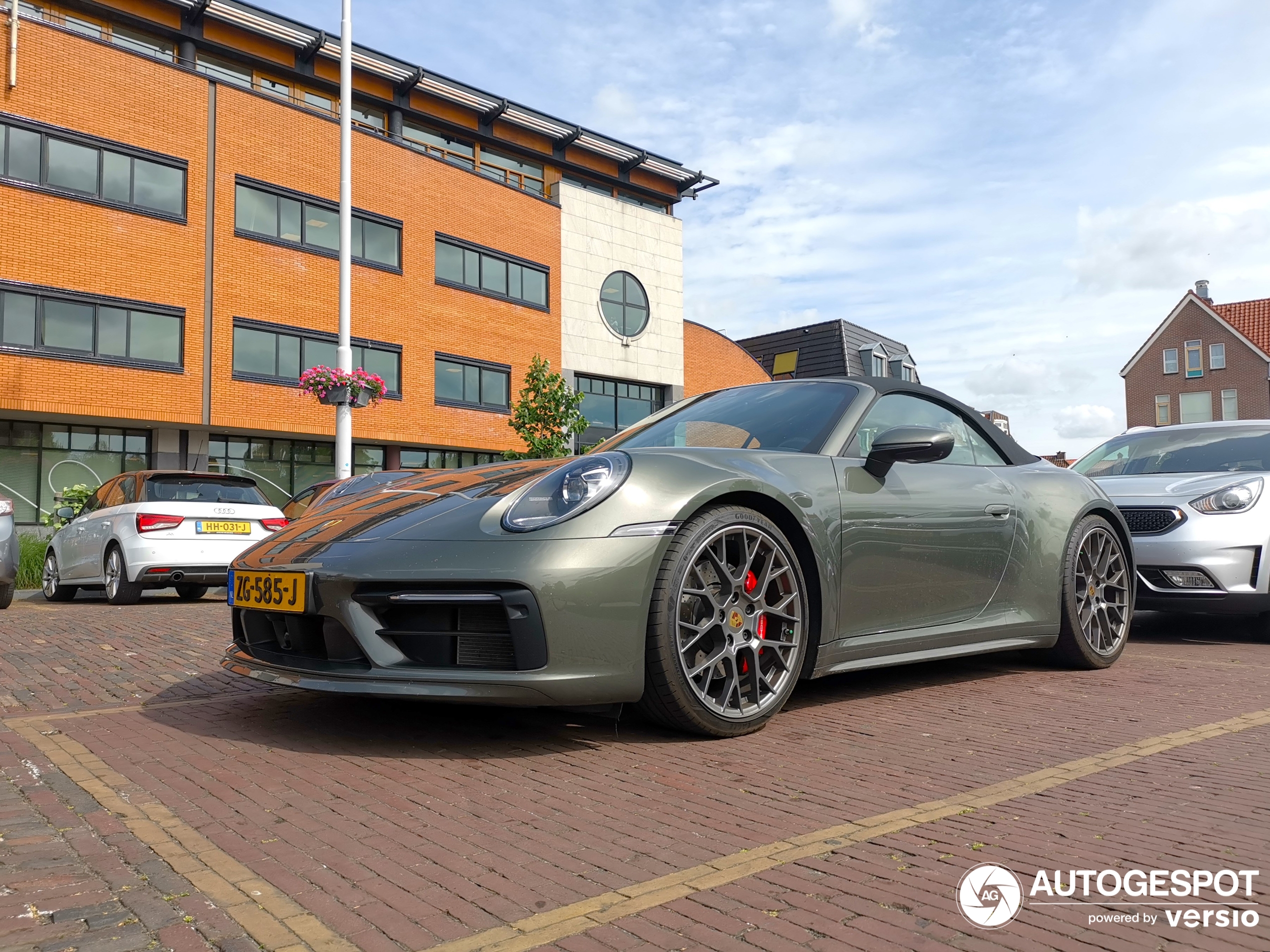 Porsche 992 Carrera S Cabriolet