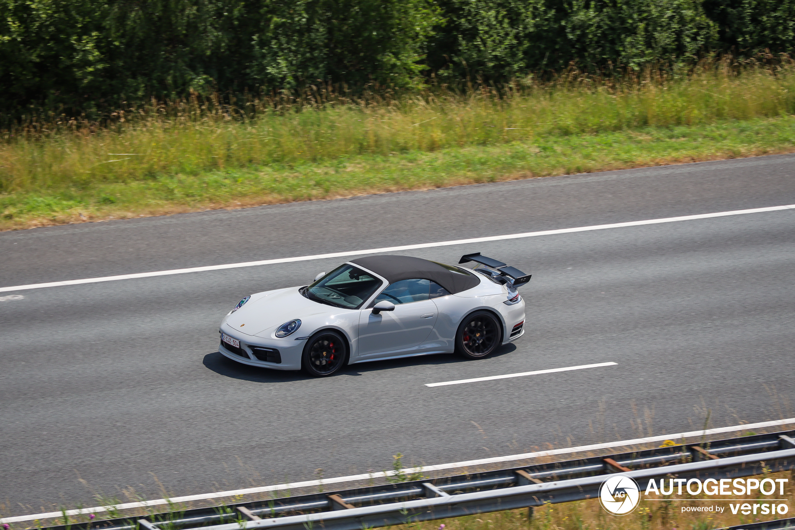 Porsche TechArt 992 Carrera 4S Cabriolet