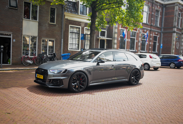 Audi ABT RS4 Avant B9