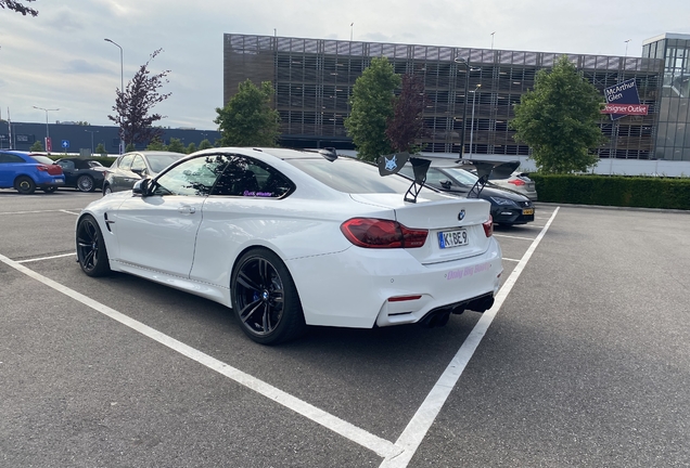 BMW M4 F82 Coupé