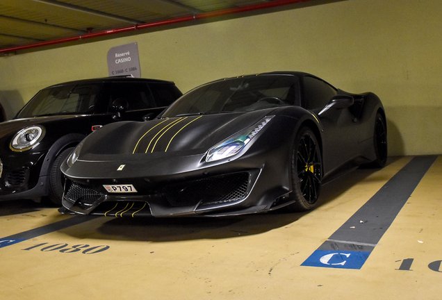 Ferrari 488 Pista