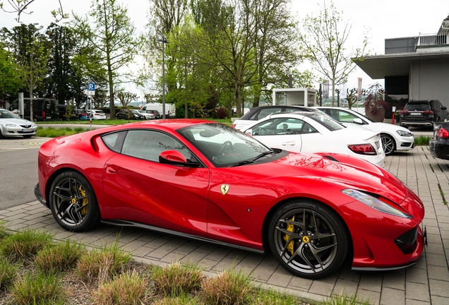 Ferrari 812 Superfast