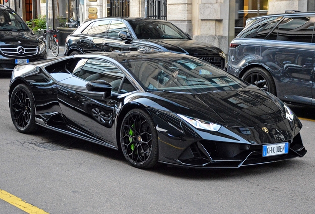 Lamborghini Huracán LP640-4 EVO