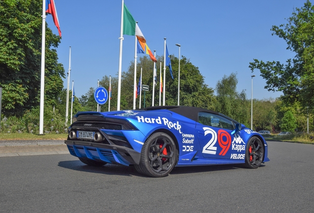 Lamborghini Huracán LP640-4 EVO Spyder