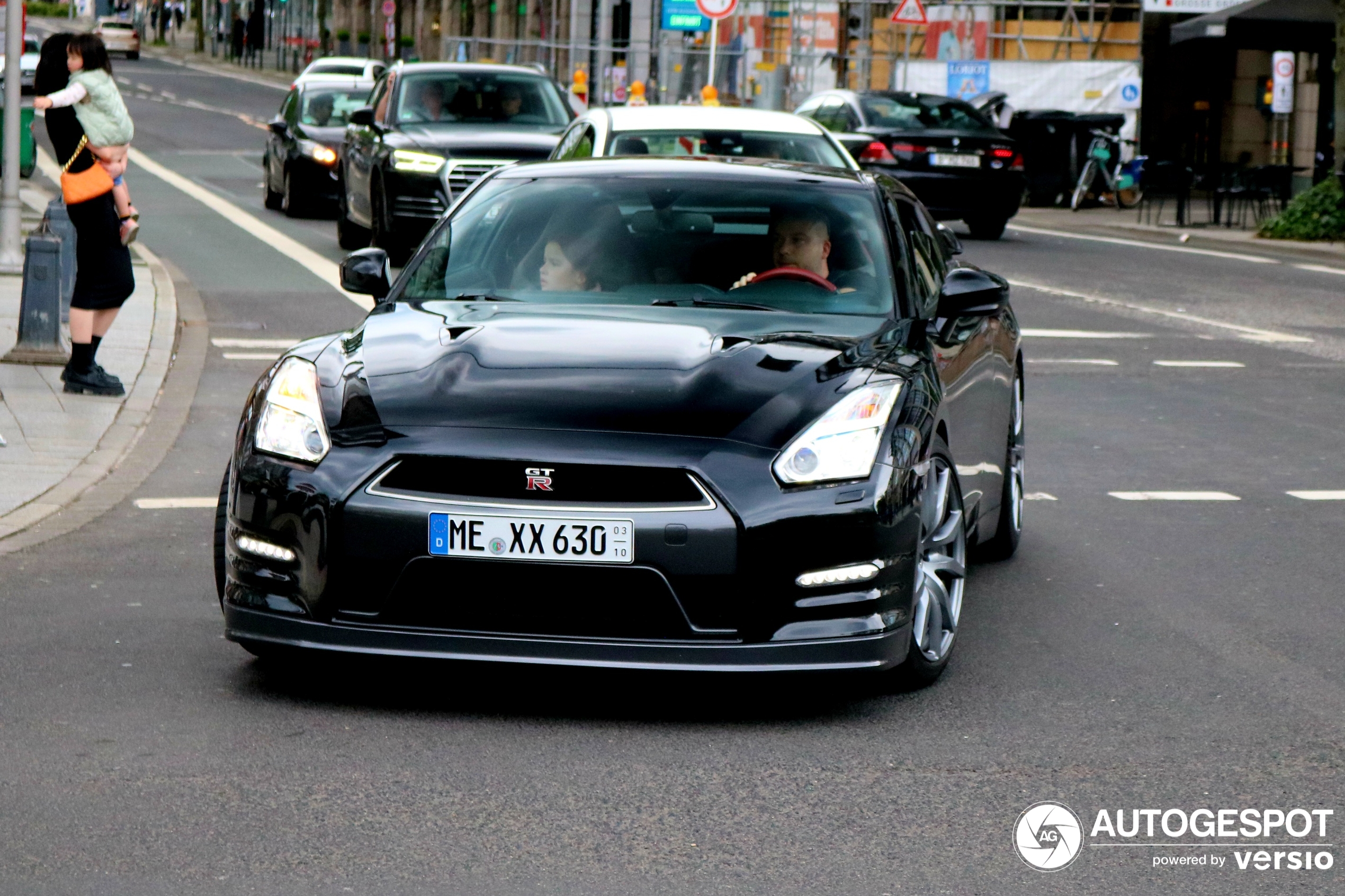 Nissan GT-R 2015