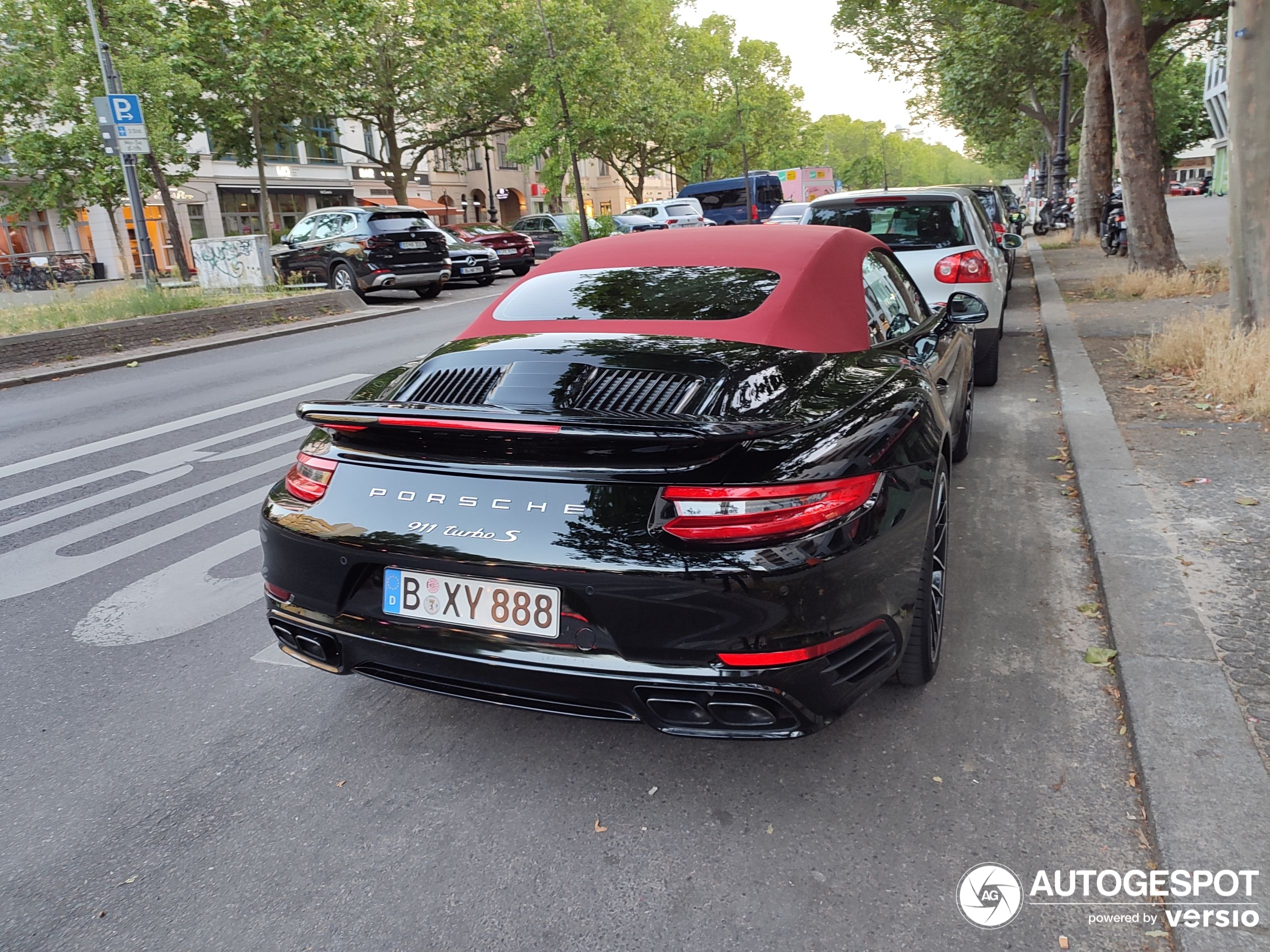 Porsche 991 Turbo S Cabriolet MkII