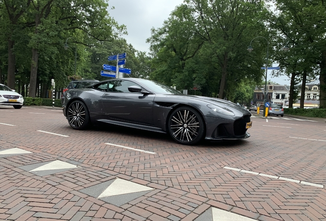 Aston Martin DBS Superleggera