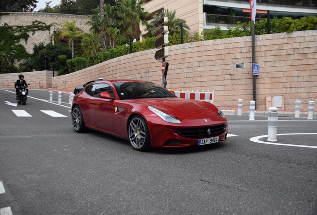 Ferrari FF