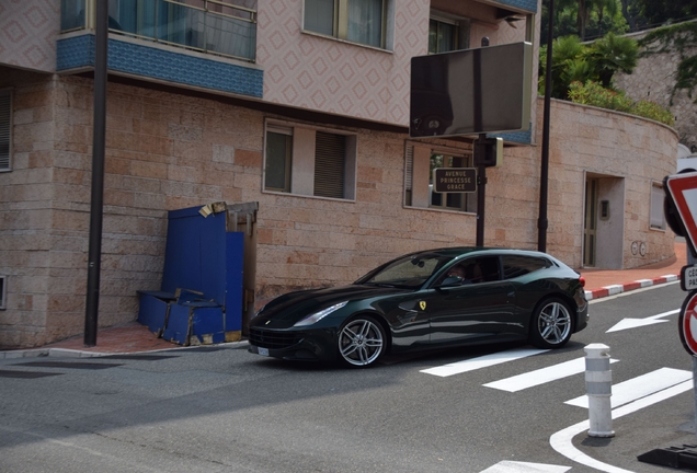 Ferrari FF