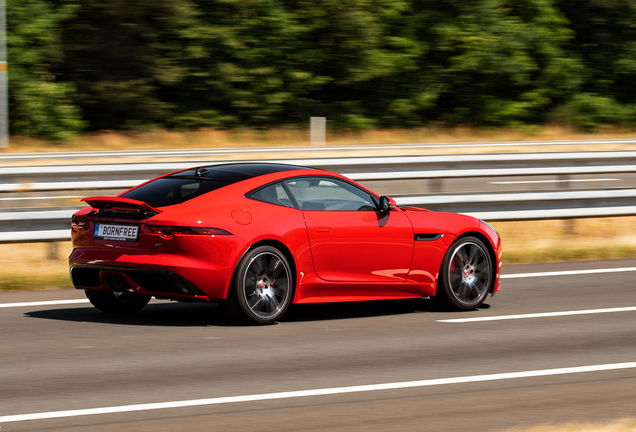 Jaguar F-TYPE S Coupé Chequered Flag Edition 2019