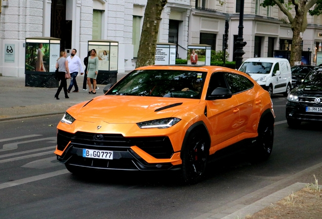 Lamborghini Urus Performante