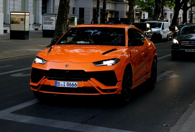 Lamborghini Urus S