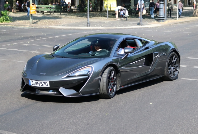 McLaren 570S