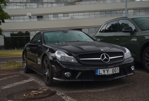 Mercedes-Benz SL 63 AMG