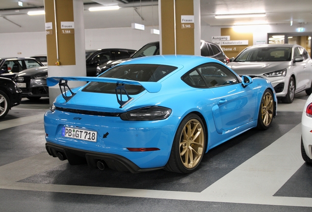 Porsche 718 Cayman GT4