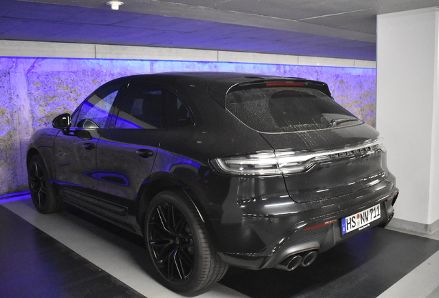 Porsche 95B Macan GTS MkIII